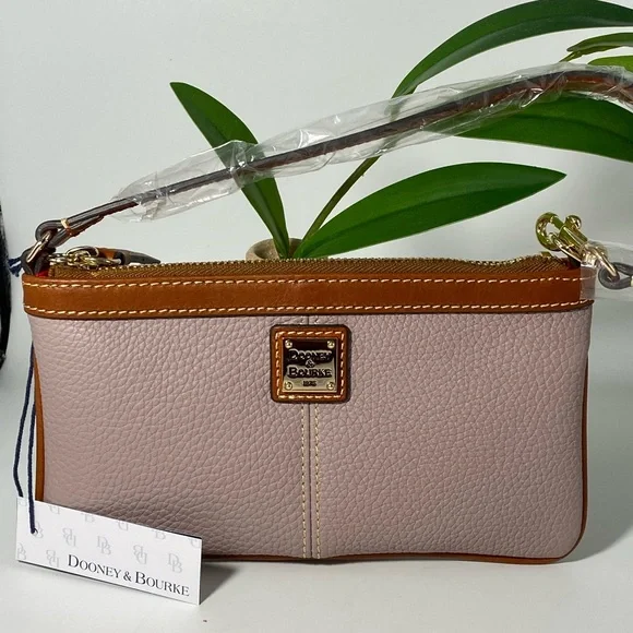 Dooney & Bourke Large Slim Pebble Grain Wristlet/Bag in Oyster Color NWT - Picture 1 of 5